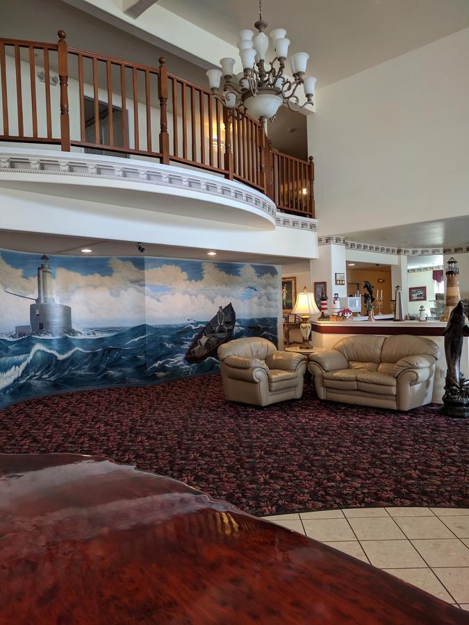 Lighthouse Inn Кресънт Сити Екстериор снимка